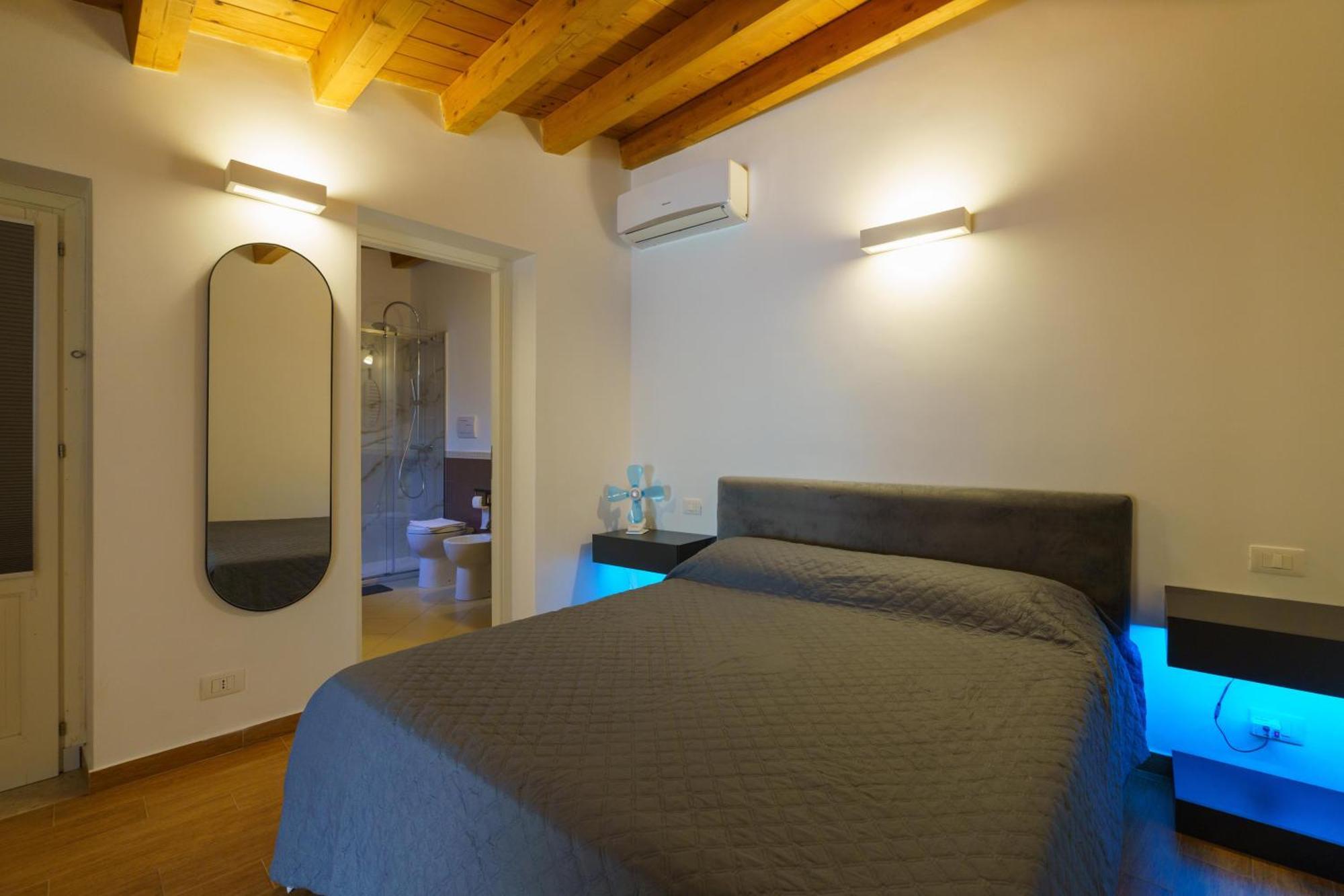 Maquedino Holiday Home & Terrace - Cozy Central Loft 팔레르모 외부 사진