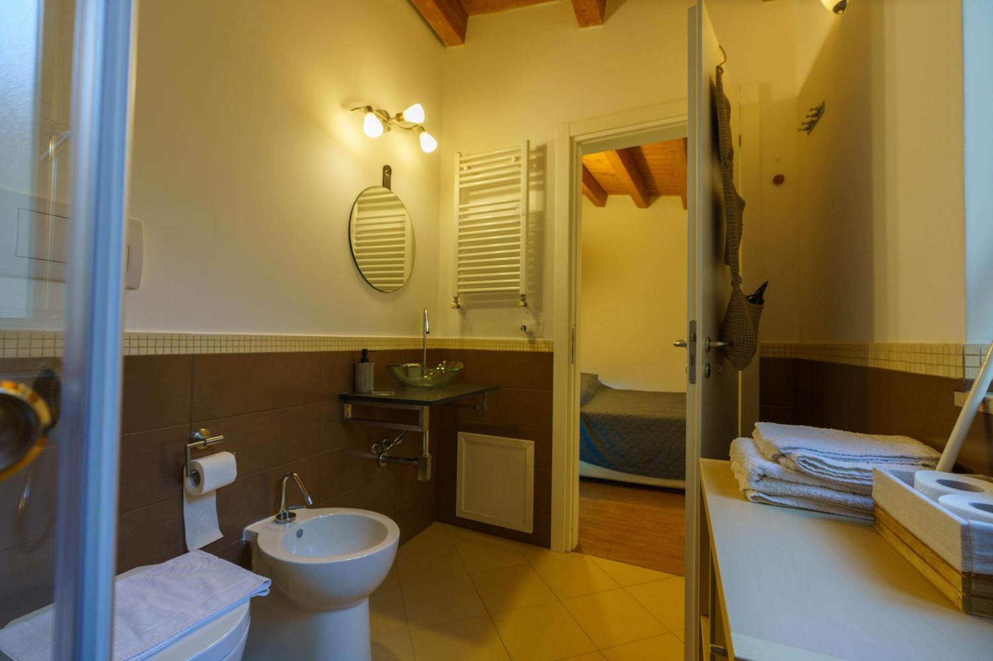 Maquedino Holiday Home & Terrace - Cozy Central Loft 팔레르모 외부 사진